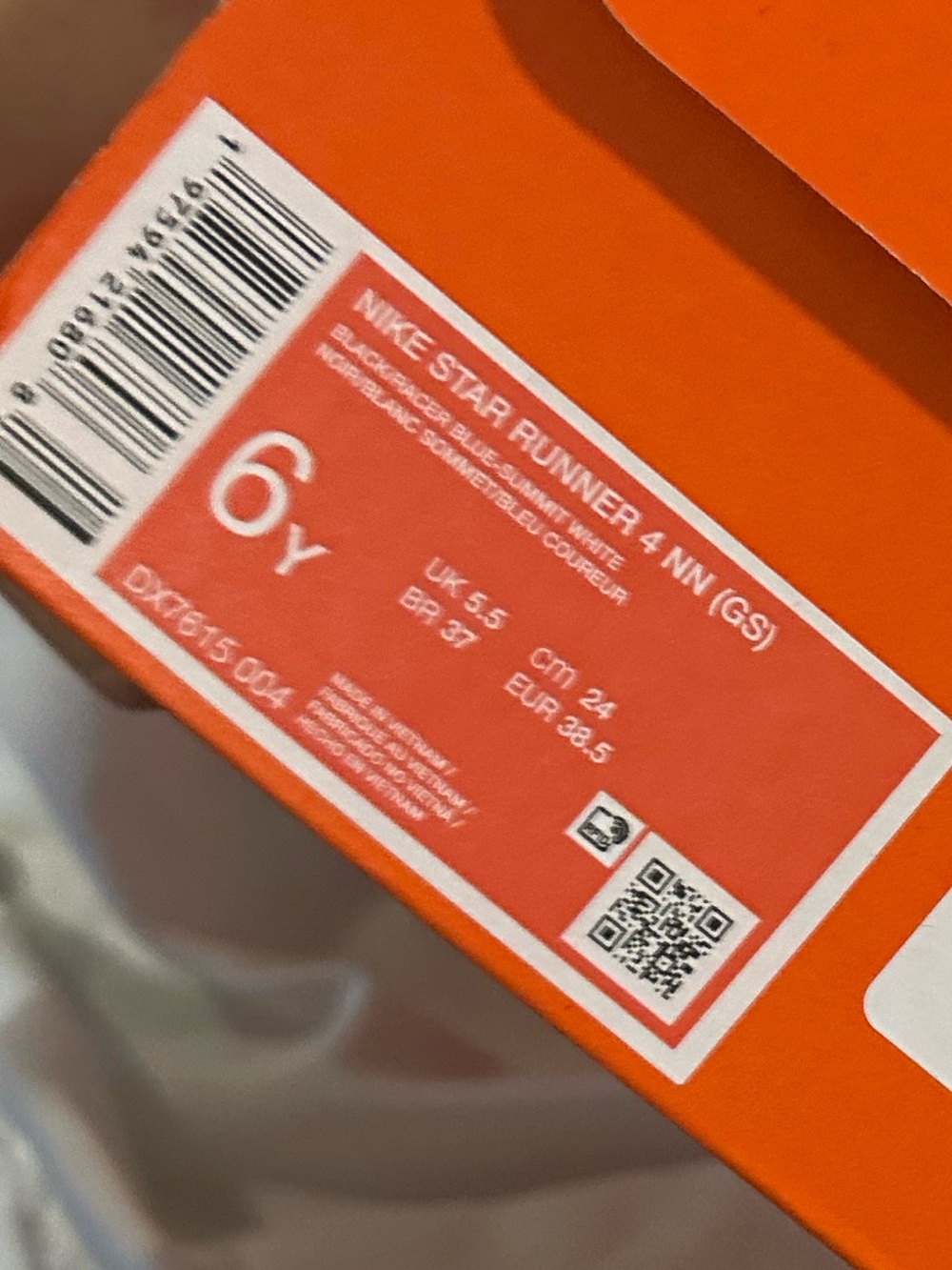 Nike Star Runner 4 - (Brand New in box) - 6Y - same as 7.5w or 6m